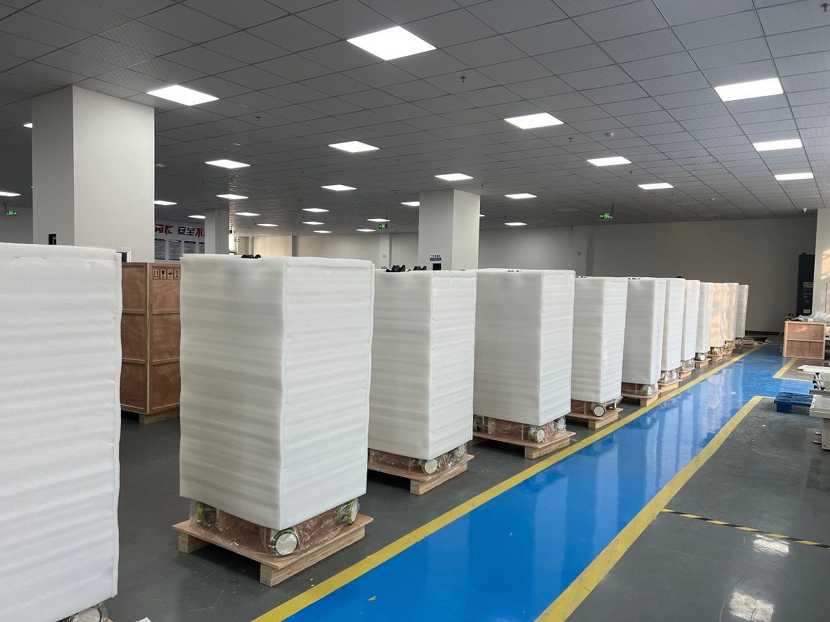 medical endoscope cart export packaging ready for shipment